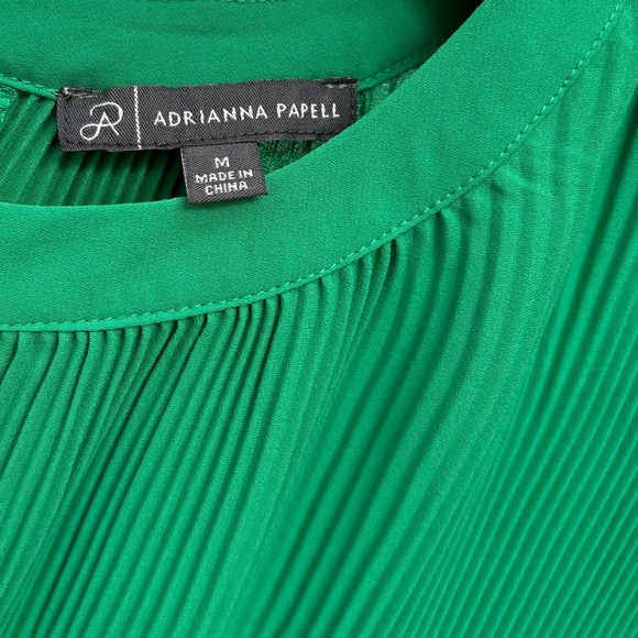 NWOT Adrianna Papell Georgette Scoop Neck Emerald Pleated Blouse - Picture 6 of 7